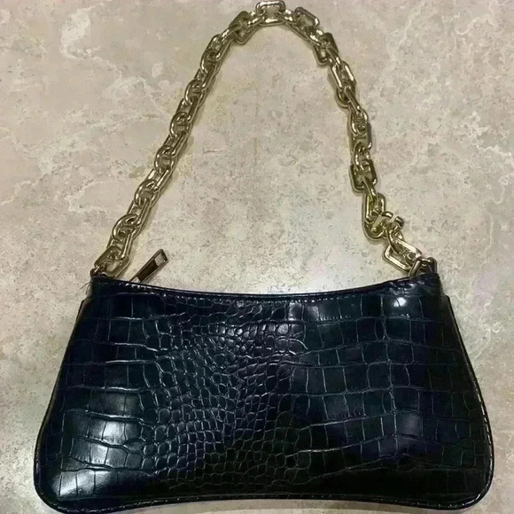 Zara black and gold  purse - Picture 4 of 9